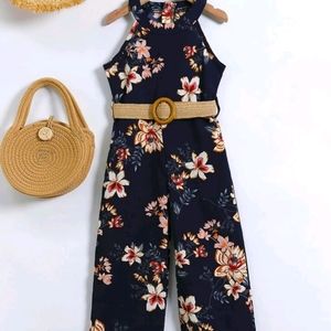 New Girls floral print halter neck belted jumpsuit. 4-5Years Size(110).